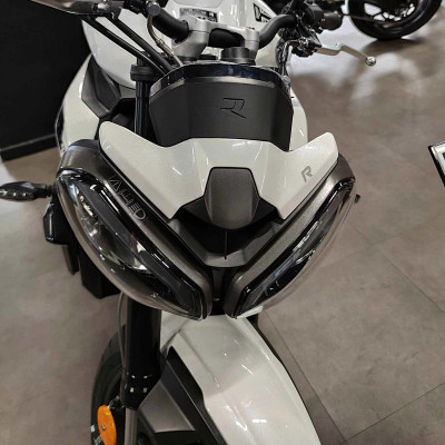 Saut de vent - Street triple R 2023/2026